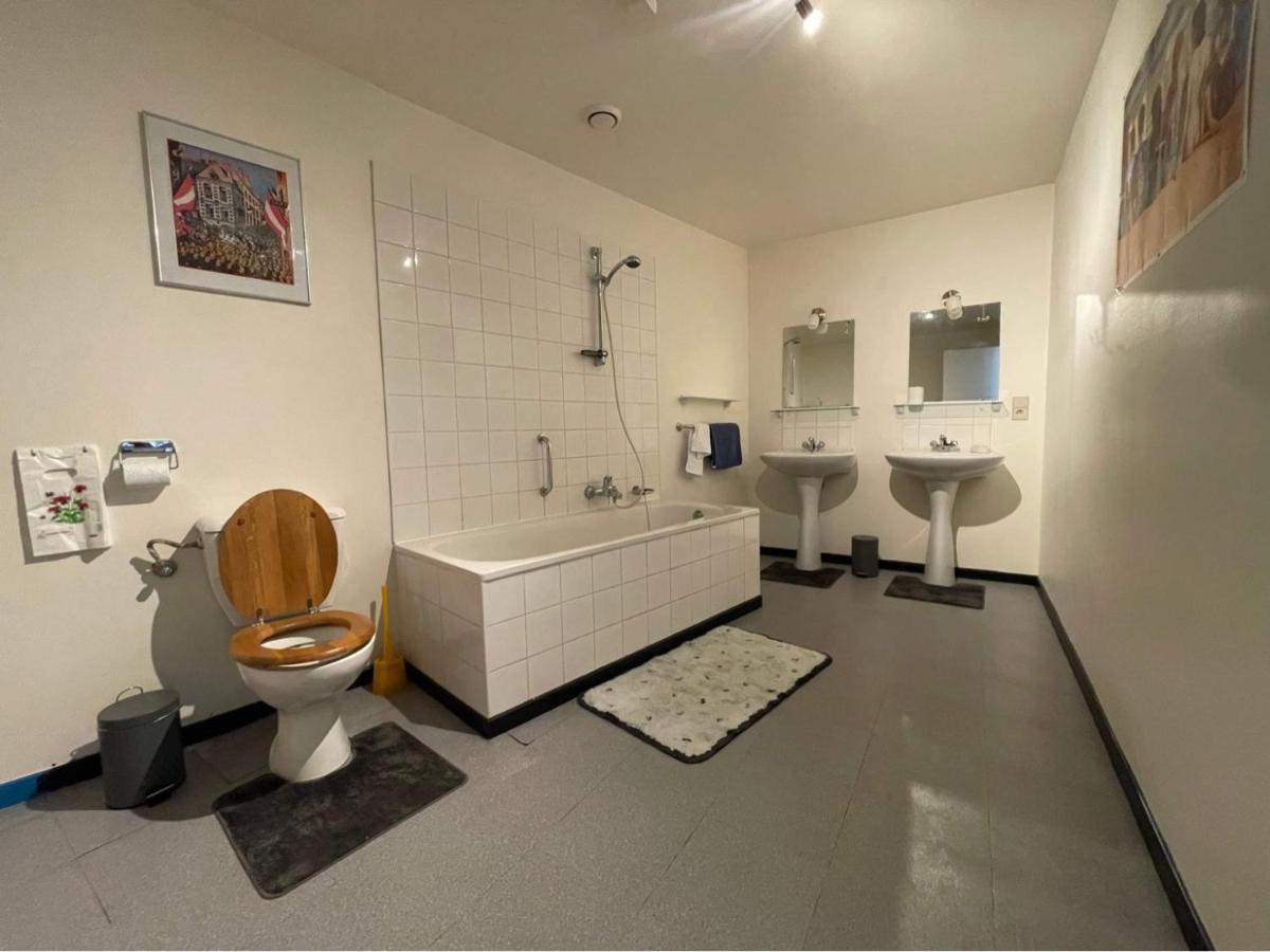 Spacieux Appartement Mons Exteriér fotografie