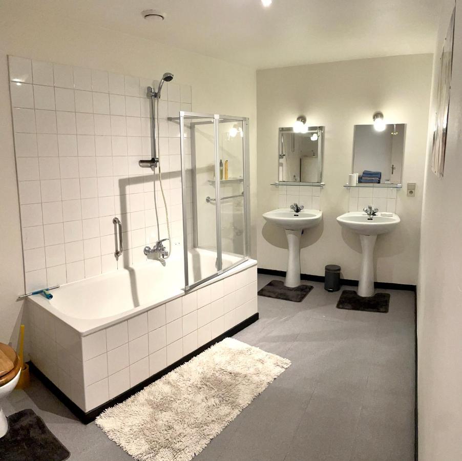 Spacieux Appartement Mons Exteriér fotografie